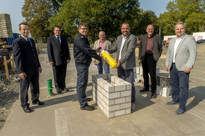 Grundsteinlegung für neues Feuerwehrhaus der Freiwilligen Feuerwehr Wolfsanger