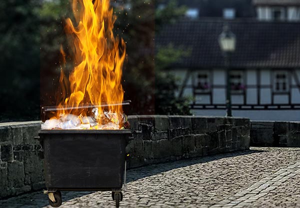 POL-KS: Mülltonnenbrände in Kassel: Polizei sucht Zeugen