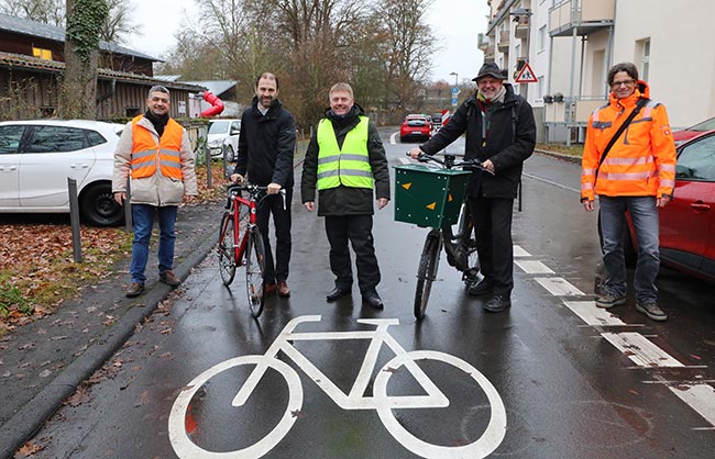 Abschluss der Bauarbeiten zur Neugestaltung der Fahrradstraße „Menzelstraße“