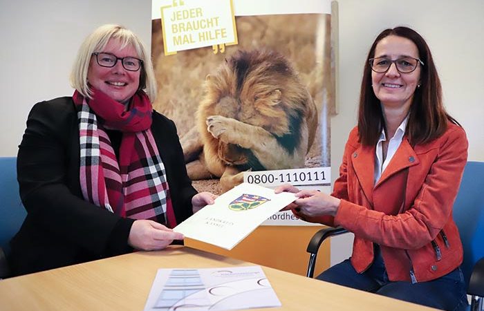 Vizelandrätin Silke Engler übergibt 2.500 Euro Fördermittel und lobt das Engagement der Ehrenamtlichen