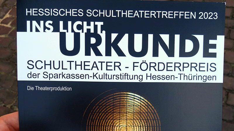 Die Theater-AG 5-7 gewinnt mit „Das Geheimnis der Skolnik“ hessischen Schultheater-Förderpreis