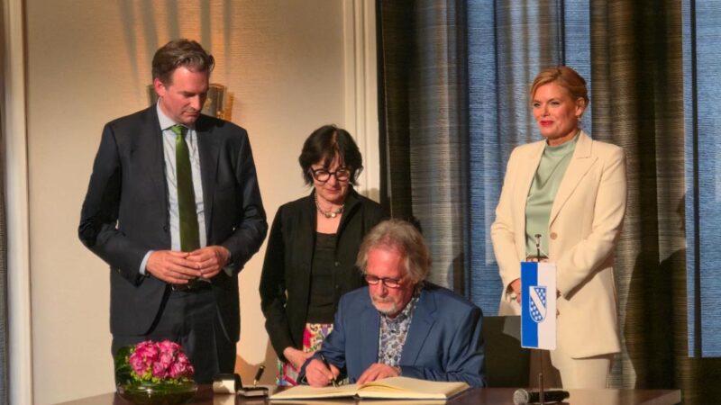 Wenn Sprache ausgezeichnet wird, wird auch um sie gestritten