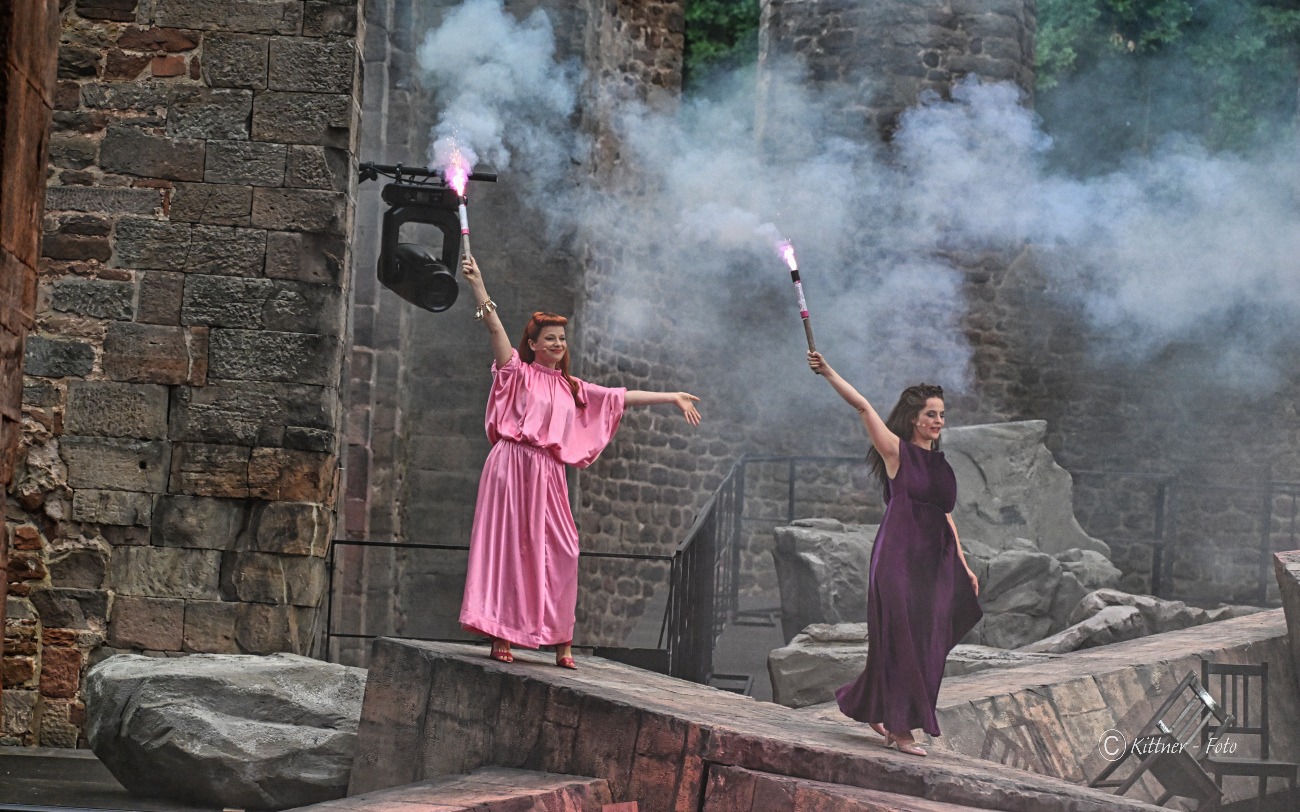 Noch eine gefeierte Premiere bei den Bad Hersfelder Festspielen: Lysistrata